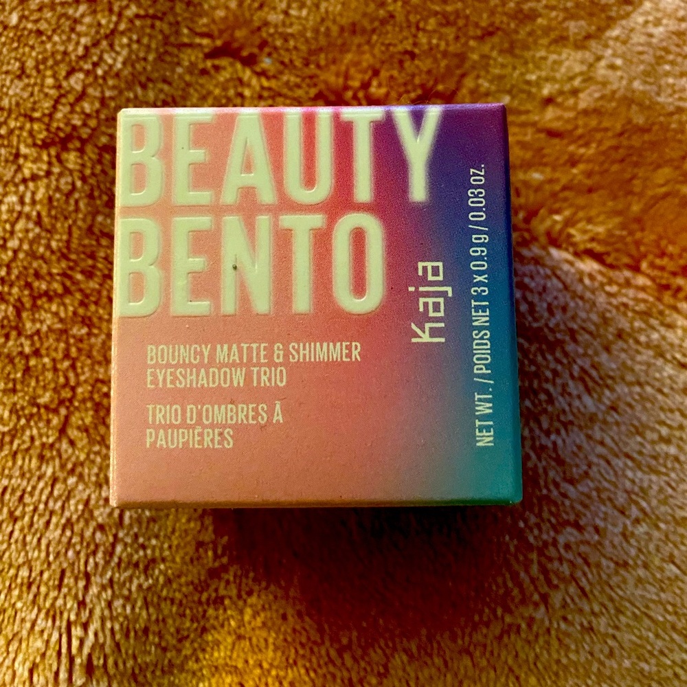 Kaja eye trio eyeshadow